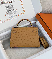 Hermes Mini Kelly Ostrich Gold 20x12x6cm - Unahubs - 3