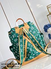 Louis vuitton Christopher Backpack Green 44x38x12.5cm - Unahubs - 5
