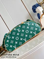 Louis vuitton Christopher Backpack Green 44x38x12.5cm - Unahubs - 4
