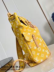 Louis vuitton Christopher Backpack Yellow 44x38x12.5cm - Unahubs - 2