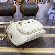 Louis Vuitton LV Mini Bumbag White 17x12x9cm - Unahubs - 5