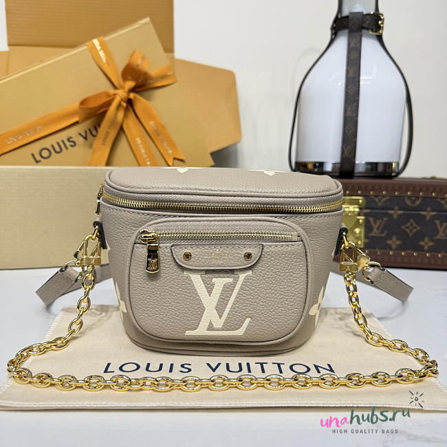 Louis Vuitton LV Mini Bumbag Grey 17x12x9cm - Unahubs - 1