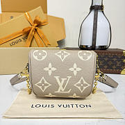 Louis Vuitton LV Mini Bumbag Grey 17x12x9cm - Unahubs - 4