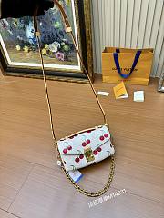 Louis Vuitton Pochette Métis East West Cherry 21.5x13.5x6cm - Unahubs - 2