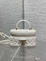 Dior Mini Vanity White Lambskin 17x10.5x8cm - Unahubs - 1