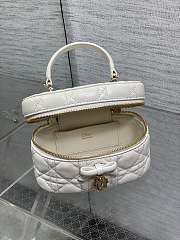 Dior Mini Vanity White Lambskin 17x10.5x8cm - Unahubs - 2