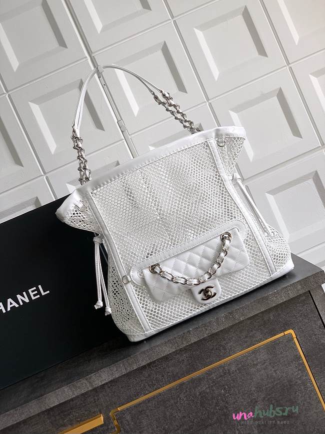 Chanel La Madrague Tote White 30x32x9cm - Unahubs - 1
