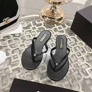 Chanel Black Flip Flops 02