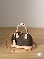 Louis Vuitton Alma BB Monogram - 23.5x17.5x11.5cm - 3