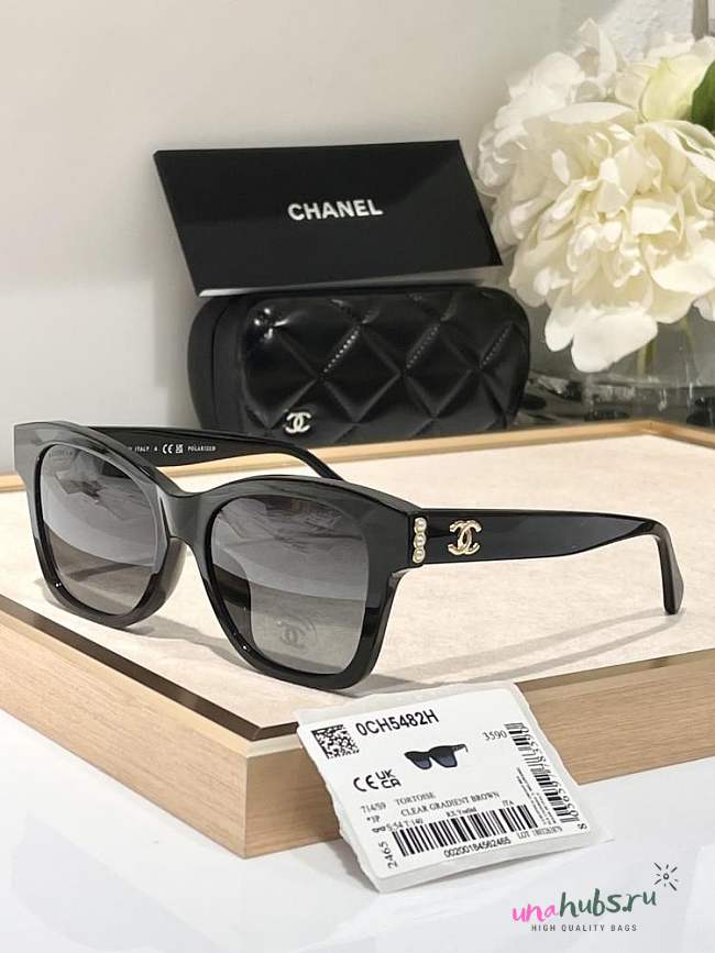 Chanel Sunglasses 05 - 1