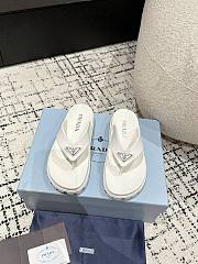 Prada triangle-logo Flip Flops - Unahubs - 3