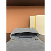 Chanel Medium Flap Bag Suede blue 24x17x7cm - Unahubs - 4