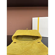 Chanel Medium Flap Bag Suede yellow 24x17x7cm - Unahubs - 4