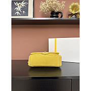 Chanel Medium Flap Bag Suede yellow 24x17x7cm - Unahubs - 3