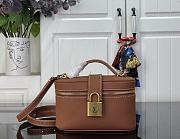 Louis Vuitton Low Key Vanity Pouch Cognac 19x12x5.5cm - Unahubs - 1