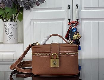 Louis Vuitton Low Key Vanity Pouch Cognac 19x12x5.5cm - Unahubs