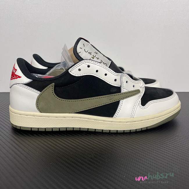 Jordan x Travis Scott Air Jordan 1 Low Sneakers  - 1