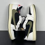 Jordan x Travis Scott Air Jordan 1 Low Sneakers  - 3