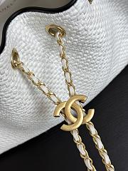 Chanel 25 Handbag Raffia white 30x26x14cm - 5