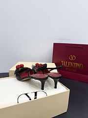 Valentino Garavani Cherryfic 45 black slingback pumps - 4