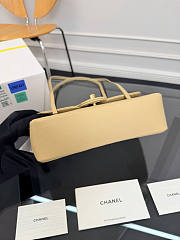Chanel Small Flap Bag beige Calfskin Gold 22x15x7cm - Unahubs - 3