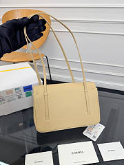 Chanel Small Flap Bag beige Calfskin Gold 22x15x7cm - Unahubs - 4