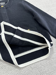 Chanel Black Knit cardigan - 4