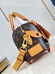 Louis Vuitton Rickshaw Wearable Wallet 28x18x11cm - Unahubs - 4