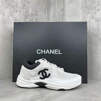 Chanel sneaker Black white