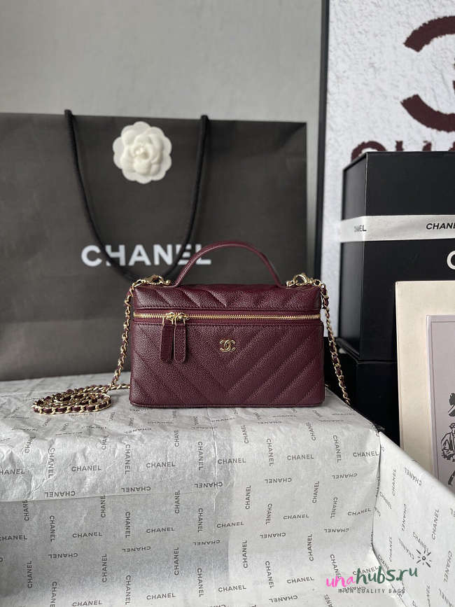 Chanel Vanity Chain Calfskin Gold Dark Burgundy 19.5x17x5cm - 1