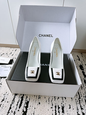 Chanel Pumps Lambskin white 9cm