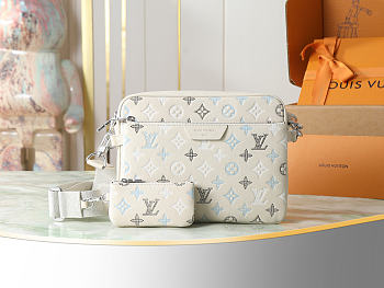 Louis Vuitton Trio Messenger 25x18.5x7cm