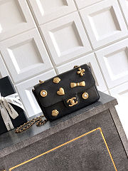 Chanel 25k flap bag black 19x13x6.5cm - 1