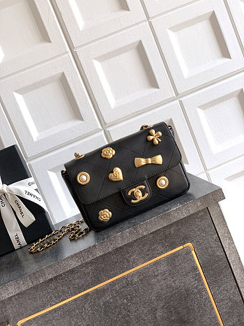 Chanel 25k flap bag black 19x13x6.5cm