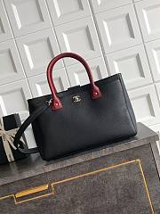 Chanel Executive leather tote black 36x24x14cm - 1