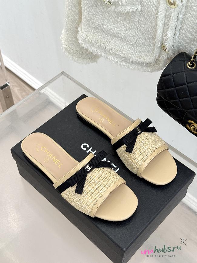 Chanel Slides beige - 1