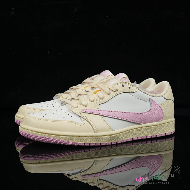 Travis Scott AJ1 Low 'Pink Pack' - 1