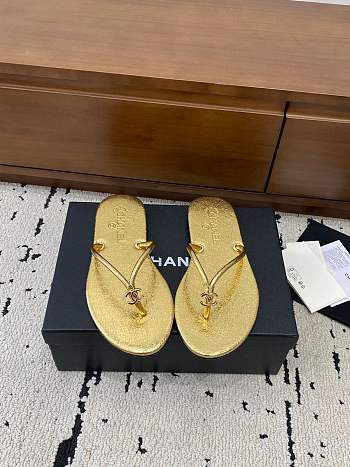 Chanel Flip Flop Gold
