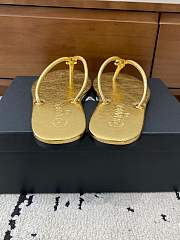 Chanel Flip Flop Gold - 3
