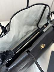 Chanel Large shopping bag calfskin gold Black 43x33x17.5cm - 4