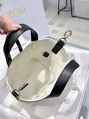 Dior Small Toujours Vertical Tote Bag Latte black 18.5x18.5x12cm - 2