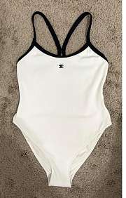 Chanel white bikini - 1