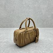 Miu Miu Arcadie Bag Caramel 23cm - 4