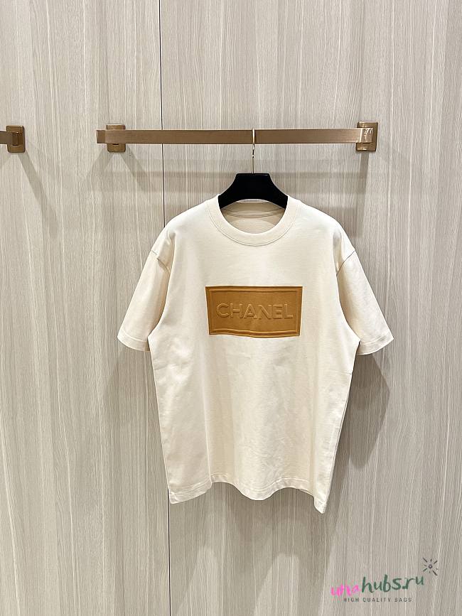Chanel T-shirt - 1