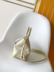 Louis Vuitton Skyline PM White 28x17.5x10.5cm - 2