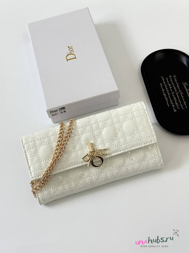 Dior Chain Wallet White Patent 19x10.5x3.5cm - 1