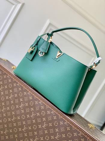 Louis Vuitton Capucines GM Souple Green 38x23x16cm