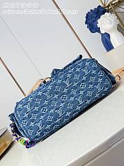 Louis Vuitton Montsouris Cargo Backpack Blue Denim 32x30.5x16cm - 4