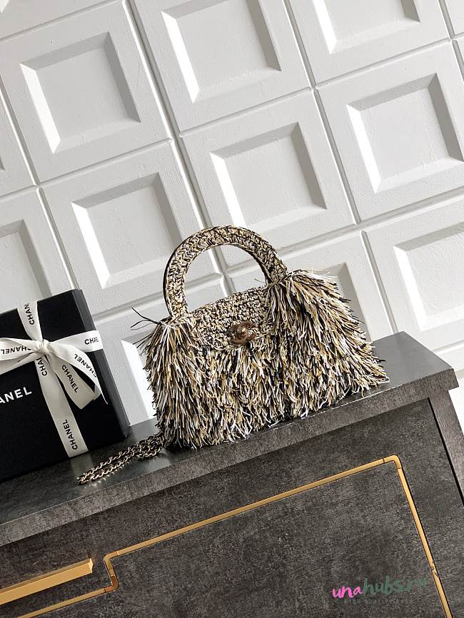 Chanel Kelly Raffia Fringe Bag 19x13x7cm - 1