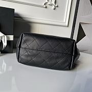 Chanel New 26c Hobo Bag Black Lambskin 32x24x12cm - 5